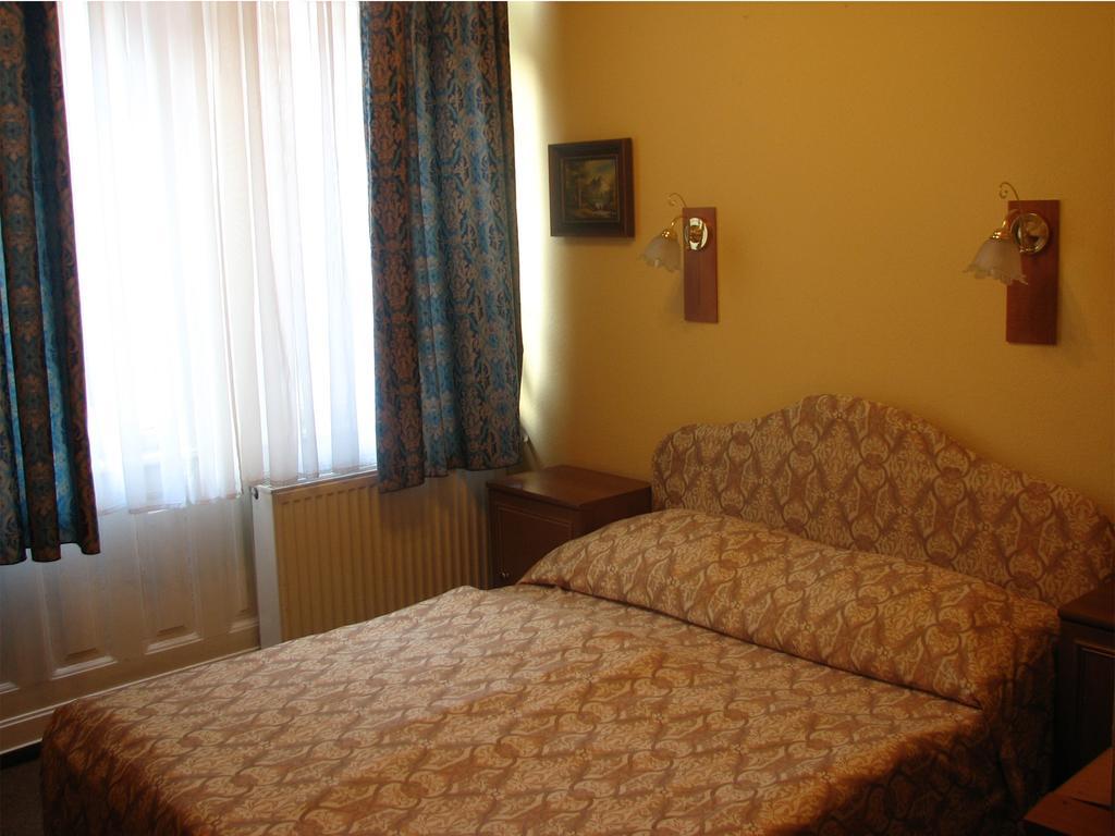 Hotel City Swing Budapest Luaran gambar