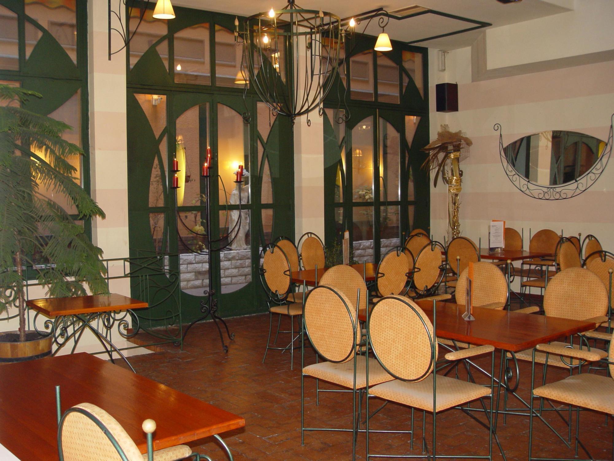 Hotel City Swing Budapest Luaran gambar